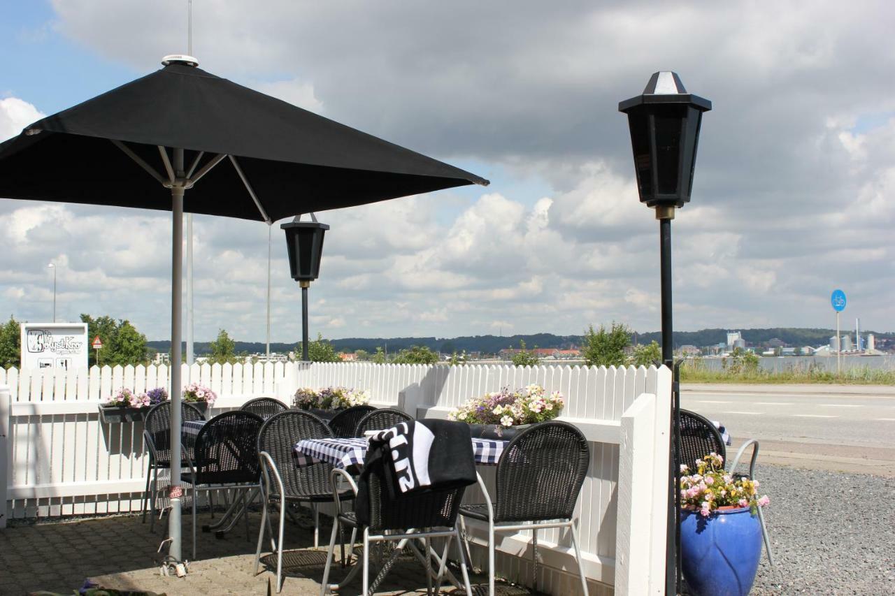 Solyst Kro- Restaurant Og Hotel I/S Aabenraa Exterior photo